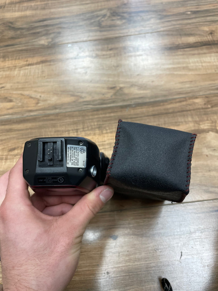Minolta Program 5400 HS 1/8000s High-Speed Sync Flash with Minolta Bag
