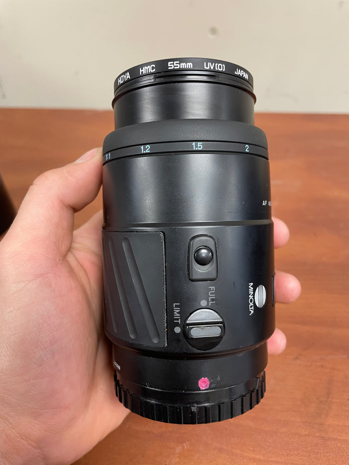 Minolta 100mm f2.8 AF MACRO Sony A-Mount Lens w/Hood JAPAN