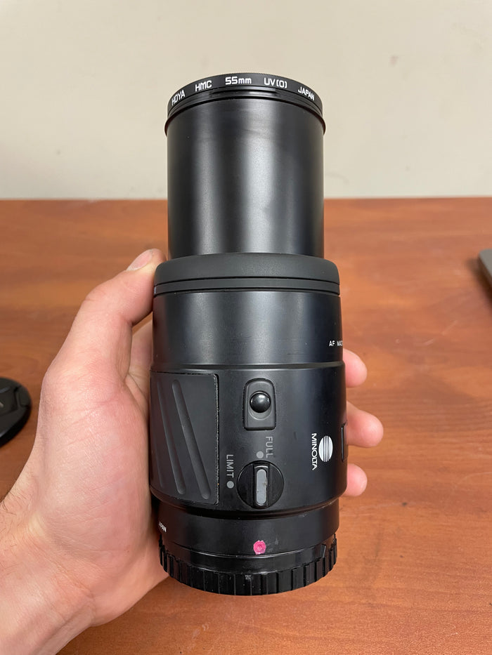 Minolta 100mm f2.8 AF MACRO Sony A-Mount Lens w/Hood JAPAN