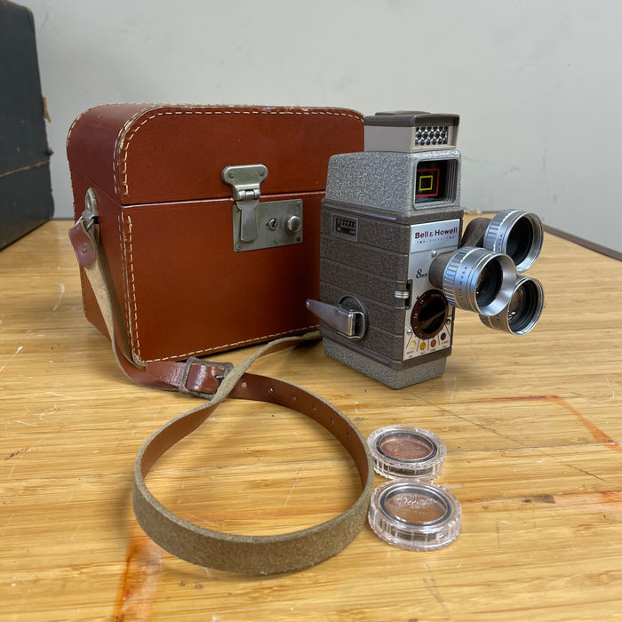 Bell & Howell Two-Fifty-Two 252 8mm Camera w/ Turret, Light Meter, Case, & Filters