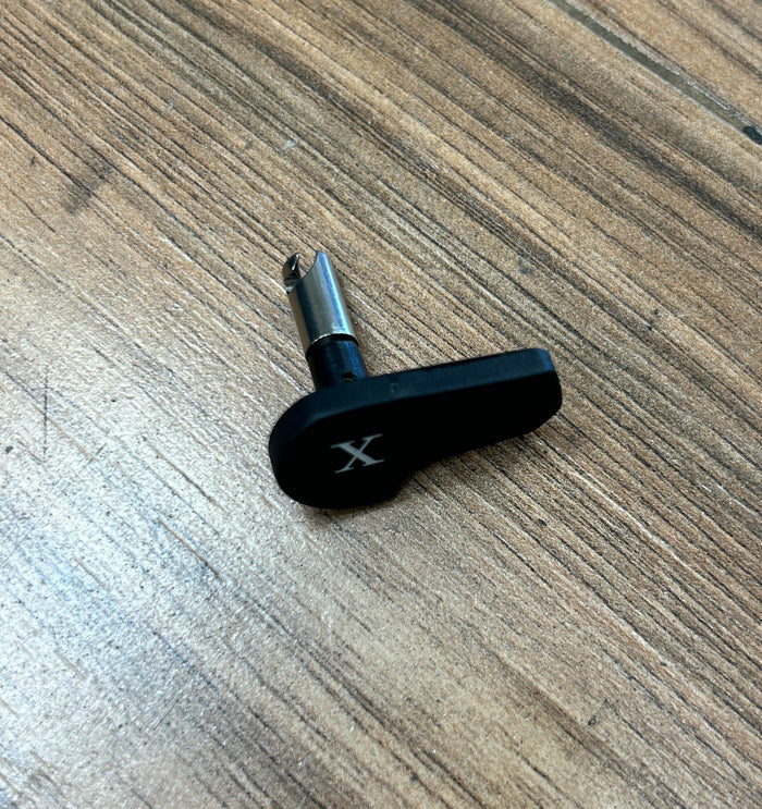 Aaton LTR/XTR Magazine Door Latch (feed side)