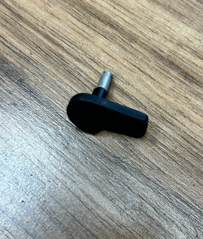Aaton LTR/XTR Magazine Door Latch (feed side)
