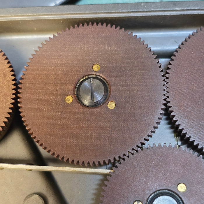 Arri S Magazine Torque Motor Reverse Threaded Screw ( Each )