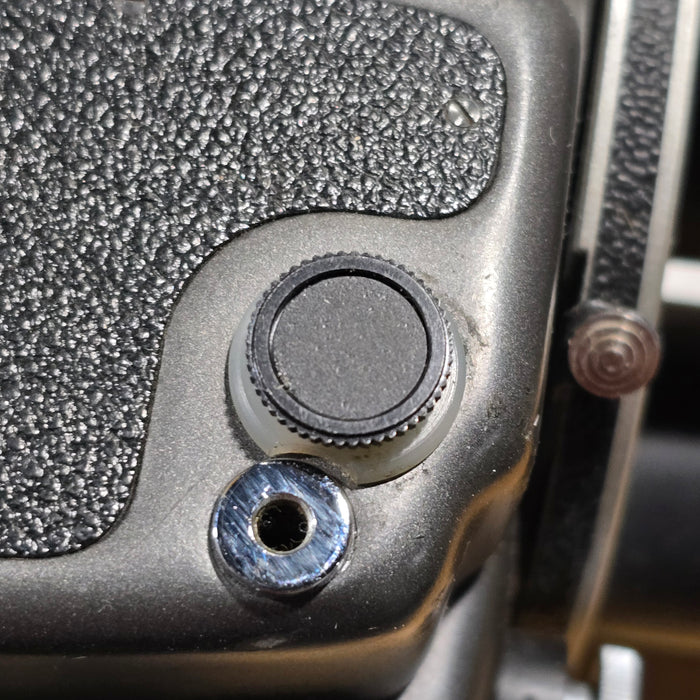 Beaulieu R16 Sync Generator Socket Cap