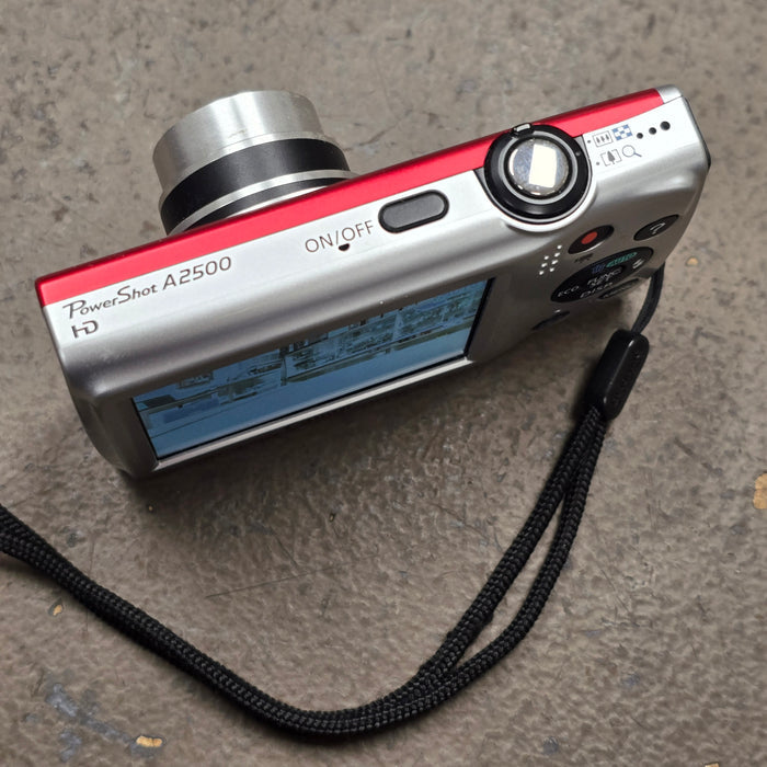 Canon Powershot A2500 (RED)- Digital Camera - Point & Shoot w/Case & Batteries