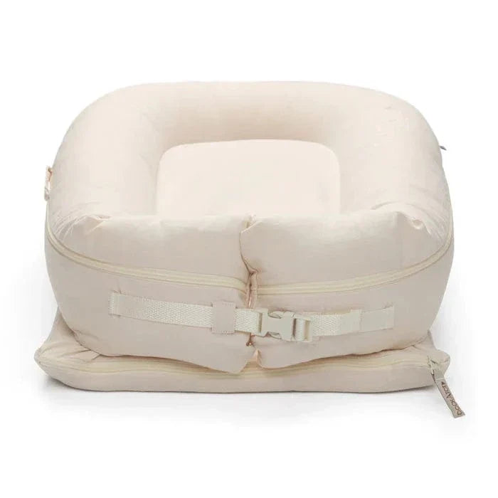 DockATot Sleeping Bags DockATot Deluxe+ Dock (0-8 Months) - Sand Chambray