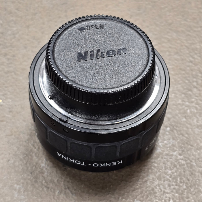 Kenko Tokina N-AFd 2x converter for NIKON Teleplus MC 7