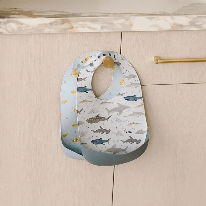 Loulou Lollipop Bibs Loulou Lollipop Silicone Bib - Smiley Sharks