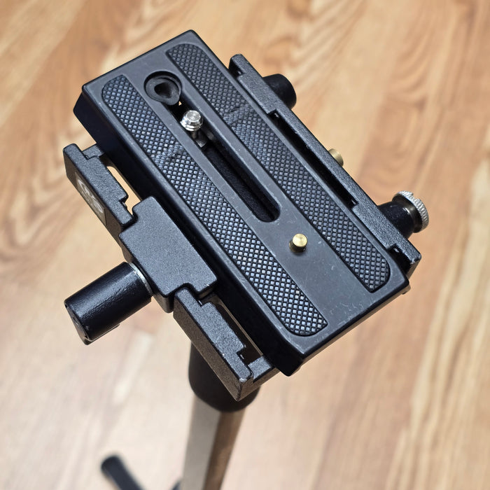 Manfrotto 560B-1 Fluid Video Monopod S# A3799812