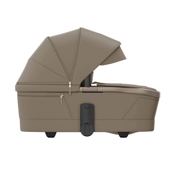 Maxi Cosi Carrycots Maxi Cosi Fame Carrycot - Oak Truffle (2026)
