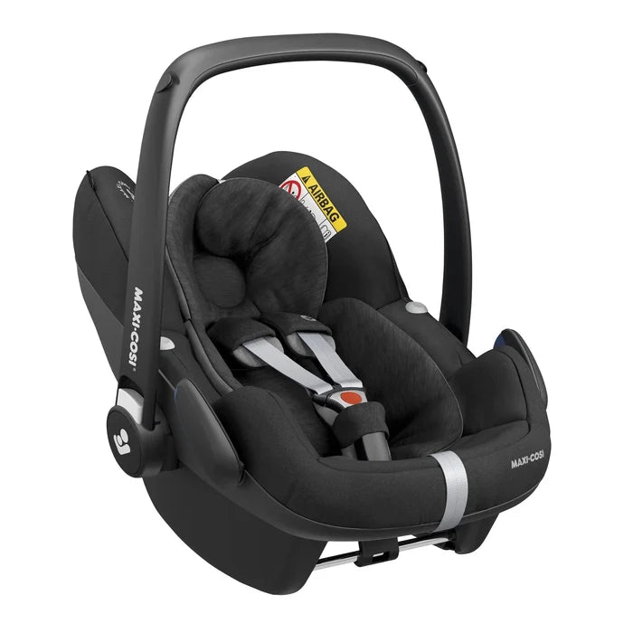 Maxi Cosi CAR SEATS Maxi Cosi Pebble Pro i-Size Carseat with FamilyFix 3 - Black