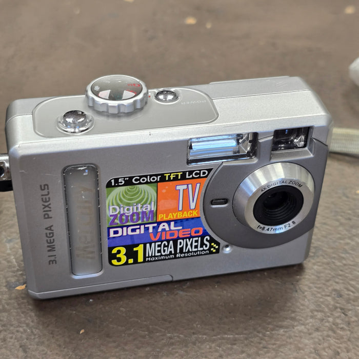 Mercury Deluxe Classic Cam 3.1 Mega Digital Still Camera with LCD Screen & Box