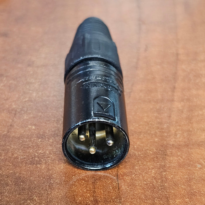 Neutrik 3-pin XLR Male connector