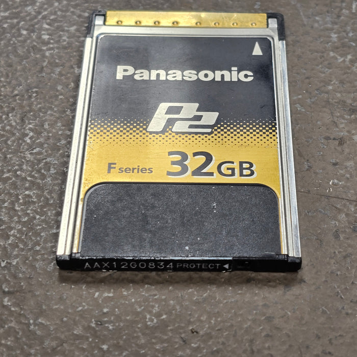 Panasonic 32GB F series P2 Card ( AJ-P2E032FG ) S# AAX12G0834