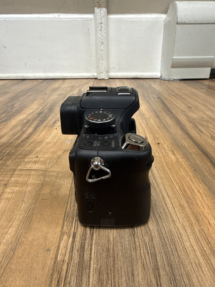 Panasonic Lumix DMC-GH1 (used) S/N: WE9SB001159