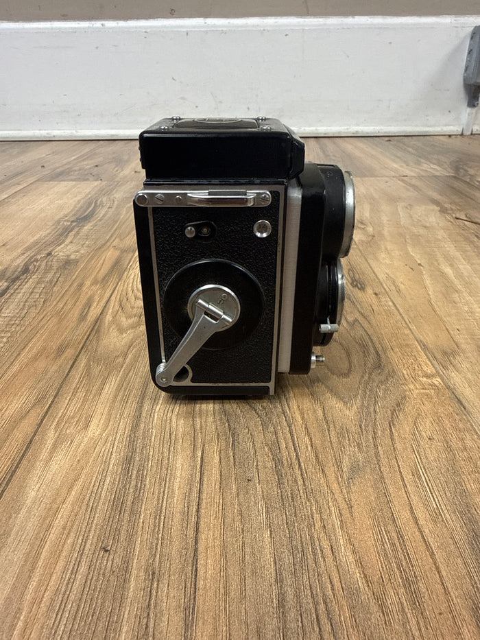 Primo Jr 4×4 TLR Camera (used)