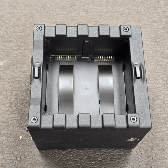 Red Digital Cinema Battery Module ( QUAD ) S# 7201028C5A46