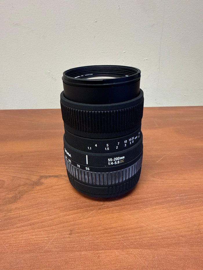 Sigma 55-200mm f/4-5.6 DC - Canon EF-S Fit s#2036720