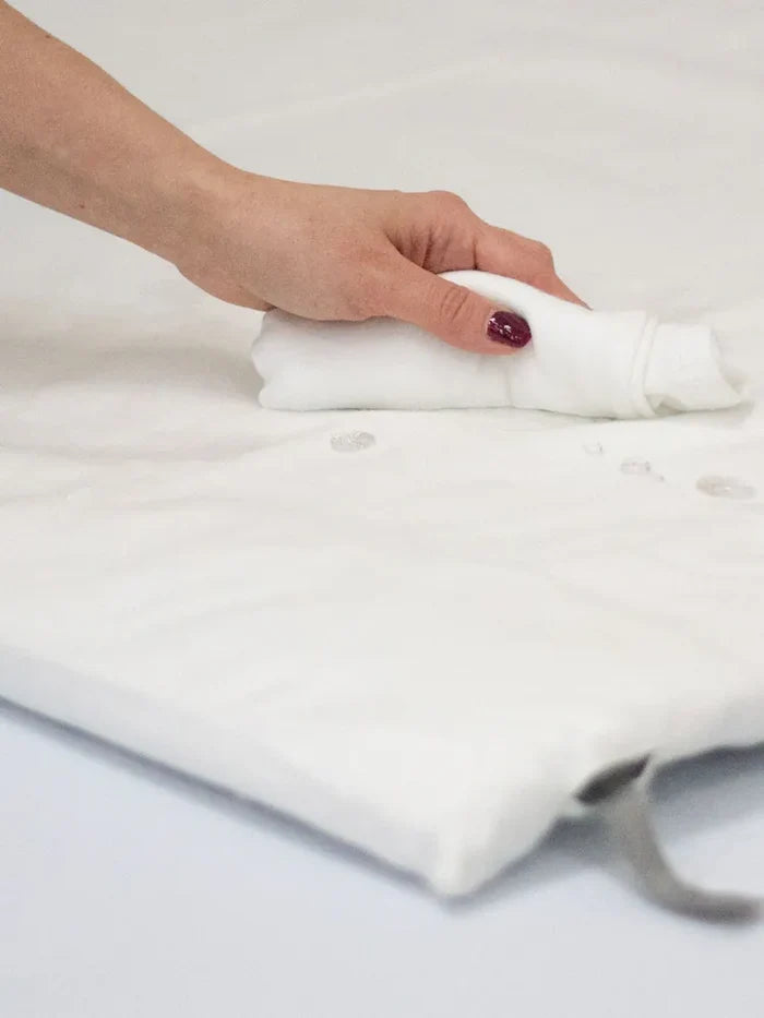 Tutti Bambini Furniture Accessories Tutti Bambini CoZee Go Waterproof Fitted Sheet - White