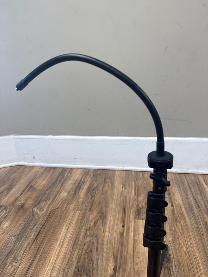 Victiv P18 Tripod for camera and cell phone with gooseneck (used)